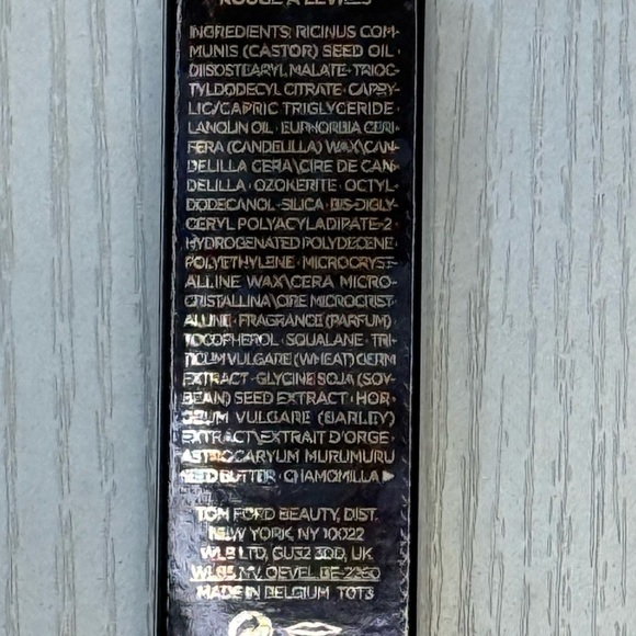 Tom Ford Lip Color Matte (73 Vermillioniare) 0.1oz/3g - Picture 5 of 5